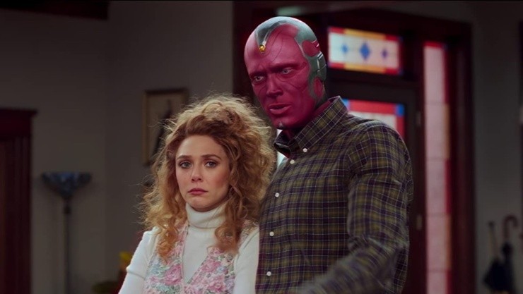 Elizabeth Olsen y Paul Bettany en WandaVision (Foto: IMDb)