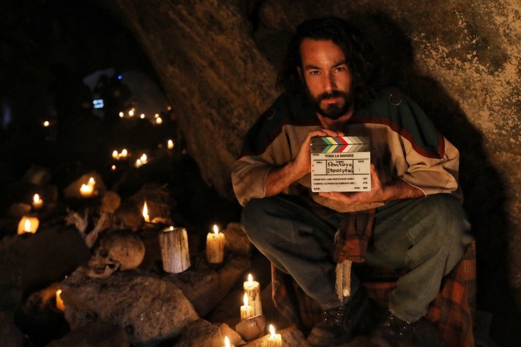 Toda-la-sangre-starzplay