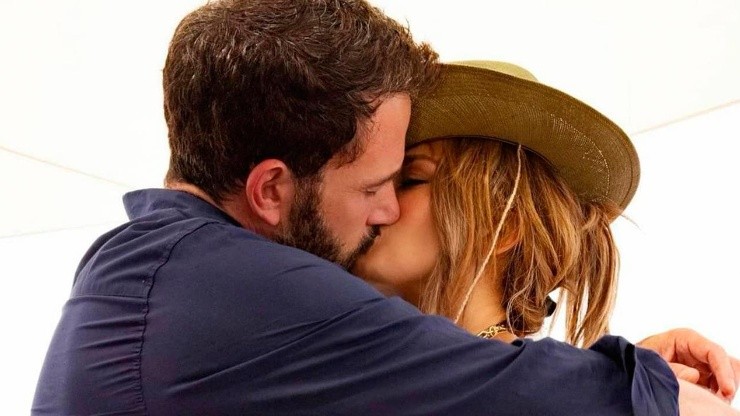 La comprometedora foto viral entre Ben Affleck y Jennifer Lopez