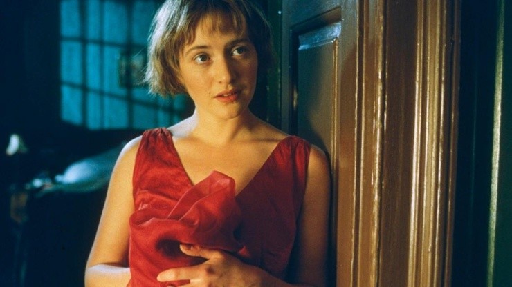 Kate Winslet como Iris Murdoch en Iris. (Foto: IMDB)