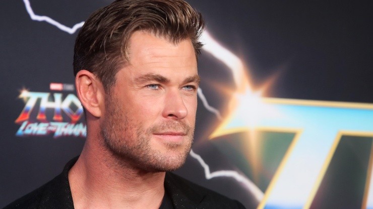 Chris Hemsworth protagoniza Thor: Love and Thunder.