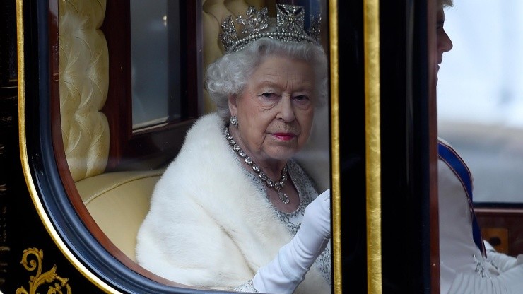La serie de la reina Isabel II que será retirada de Netflix y debes ver antes.