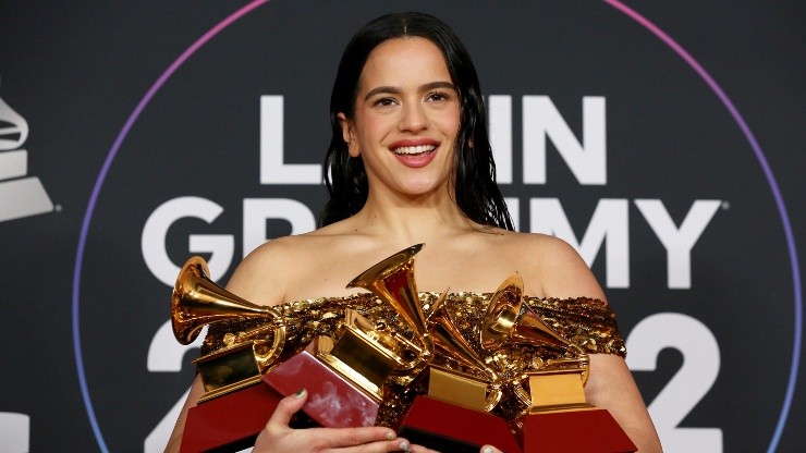 Rosalía, la gran ganadora de los Latin Grammy 2022.