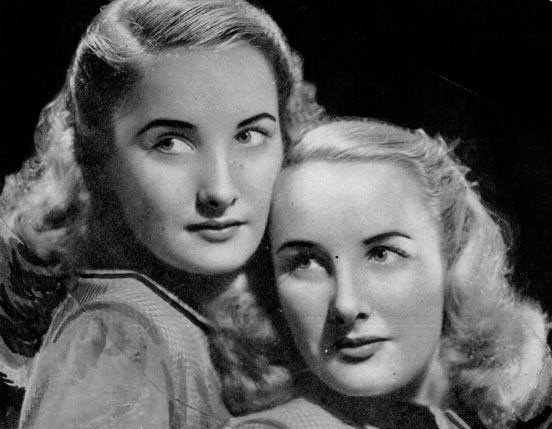 Silvia y Mirtha en su juventud