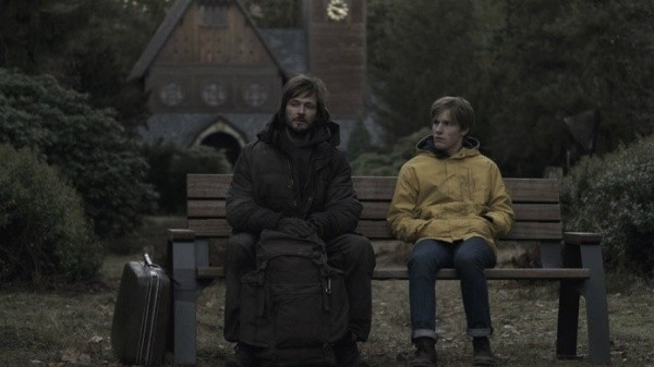 Jonas con Jonas. Sí, esto es posible en Dark. (Imagen: Netflix)