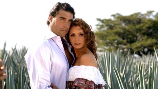 Destilando Amor (2007) regresó enrepeticiónel 23 de marzo en Las Estrellas