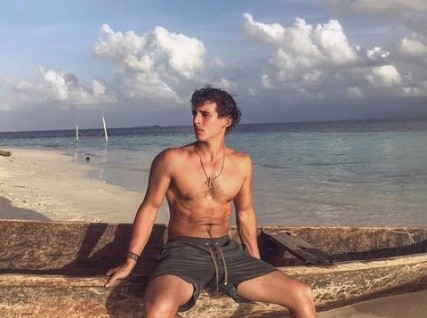 Miguel Herrán tiene 14 millones de seguidores en Instagram (@miguel.g.herran)