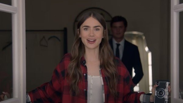 LilyCollins_EmilyEnParis