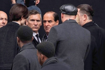 Colin Farrell y Robert Pattinson 