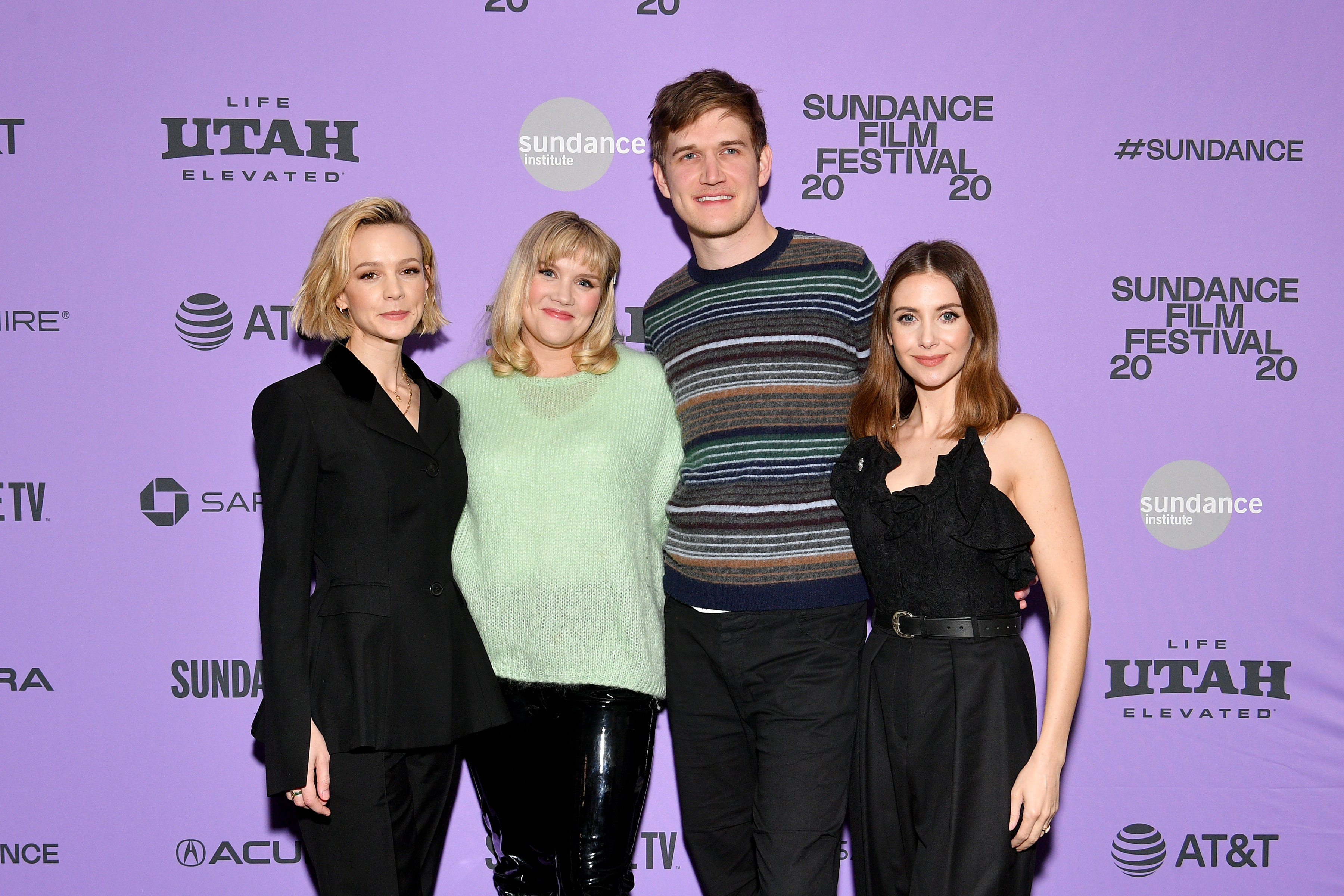 Emerald Fennell con los protagonistas de 'Una mujer prometedora'. Foto: (Getty)