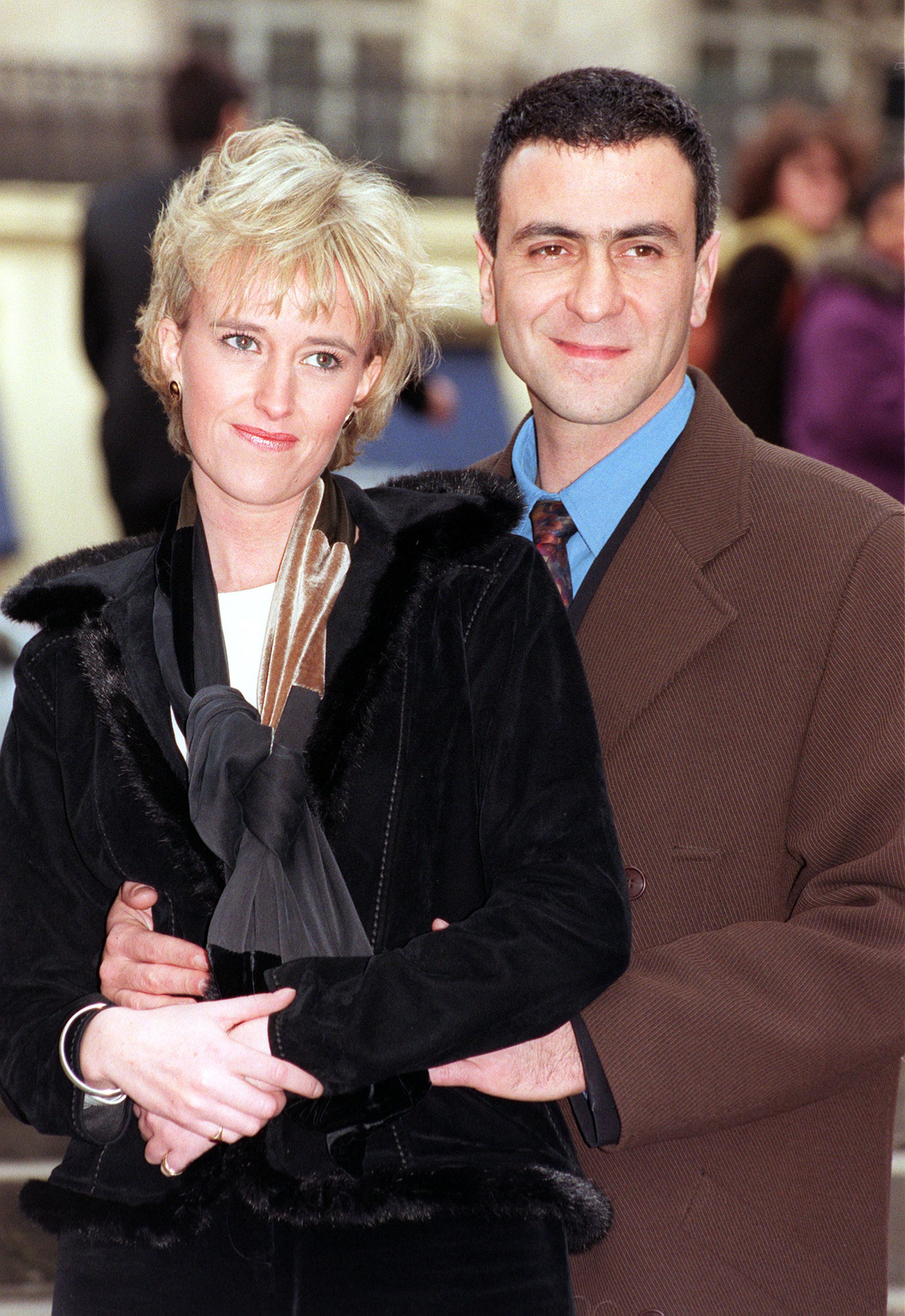 Amy Seccombe y George Jackos en sus papeles de Lady Di y Dody Al Fayed. Foto: (Getty)