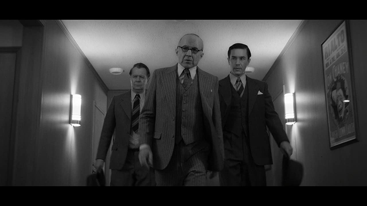 Gary Oldman, Arliss Howard y Tom Pelhrey. Foto: (IMDB)