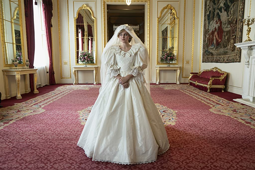Emma Corrin caracterizada como Lady Di en Buckingham. Foto: (IMDB) 