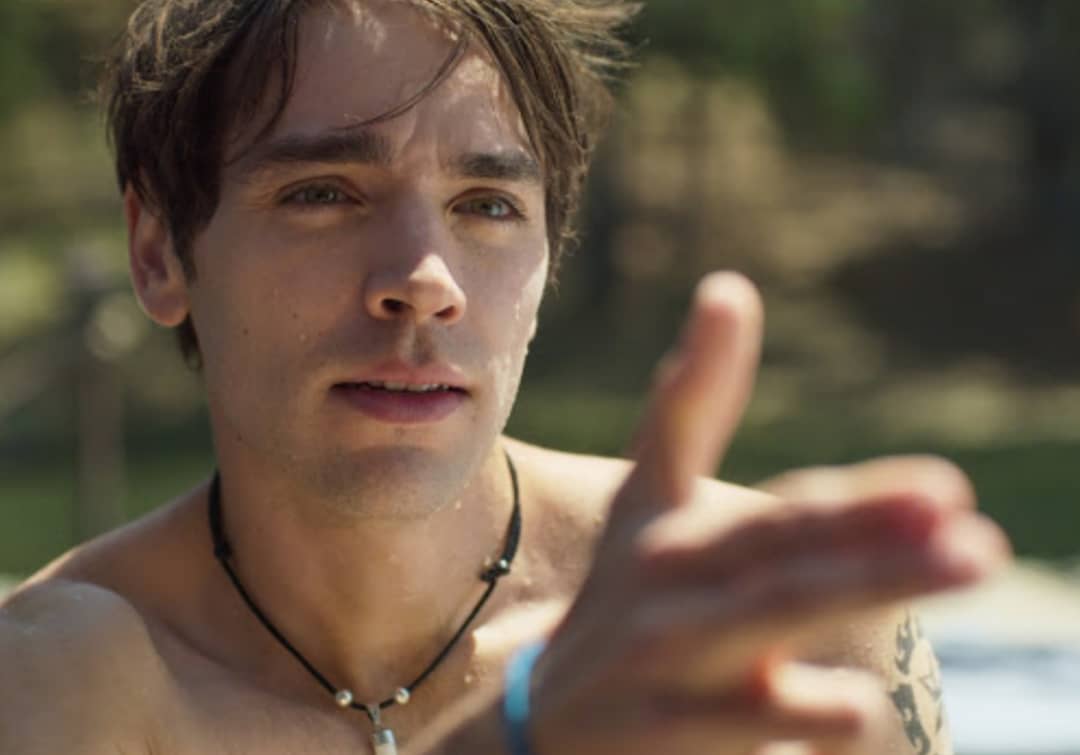 Leo Deluglio en su papel de Álex. Foto: (Netflix) Leo Deluglio en su papel de Álex. Foto: (Netflix)