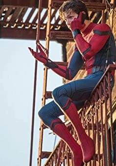 La juventud de Tom Holland le dio un aire descontracturado a Spiderman. Foto: (IMDB) La juventud de Tom Holland le dio un aire descontracturado a Spiderman. Foto: (IMDB)