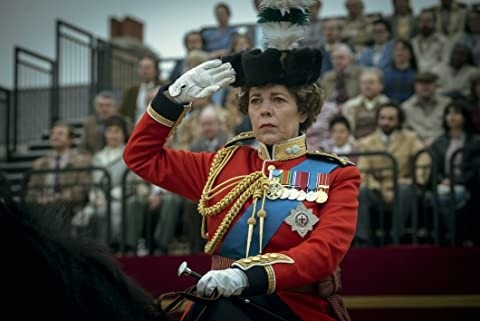 Olivia Colman fue la encargada de interpretar a la Reina Isabel II en las últimas temporadas de The Crown. Foto: (IMDB)