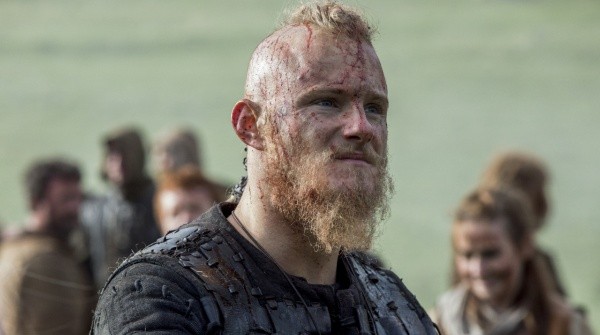 Alexander Ludwig es Bjorn. Foto: (IMDB)