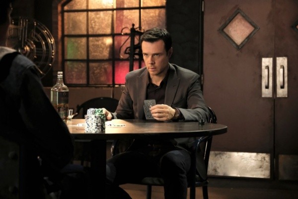 Rupert Evans en su papel de Charmed. Foto: (IMDB)