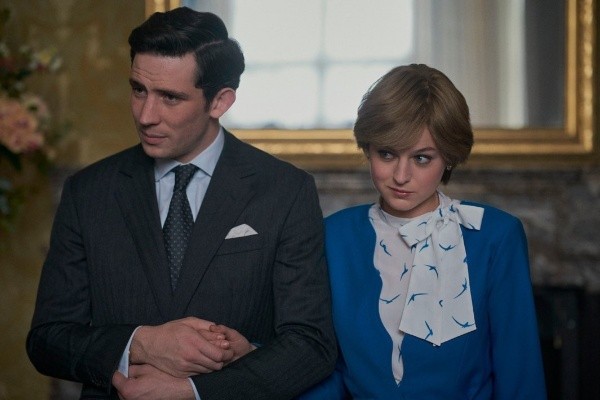 Lady Di y el Príncipe Carlos retratados en The Crown. Foto: (Netflix) Lady Di y el Príncipe Carlos retratados en The Crown. Foto: (Netflix)