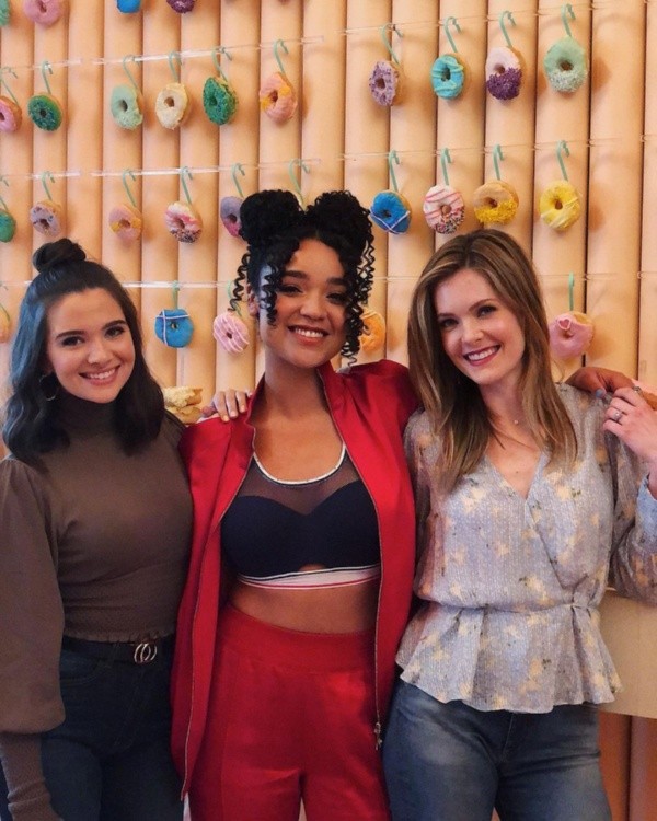 Las protagonistas de The Bold Type. Foto: (HULU)
