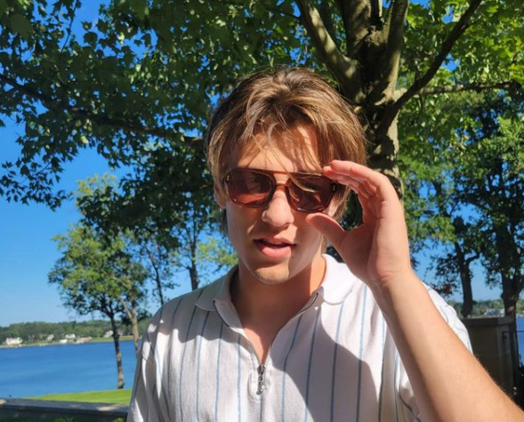 Millie Bobby Brown y Jake Bongiovi