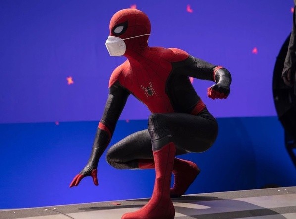 La primera imagen de Tom Holland en el rodaje. Foto: (Marvel) La primera imagen de Tom Holland en el rodaje. Foto: (Marvel)