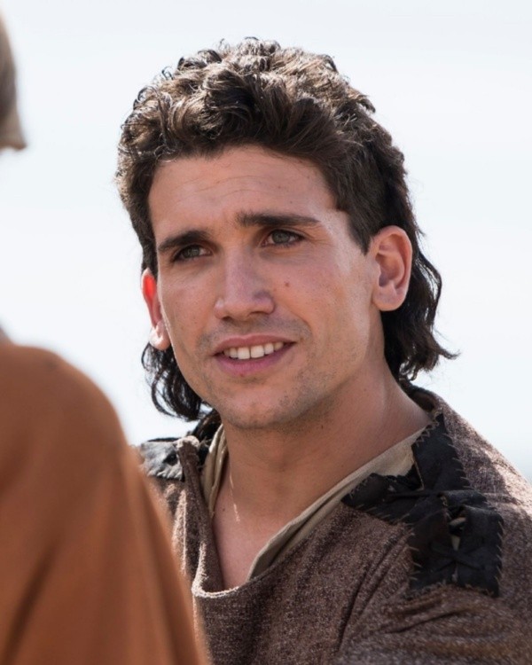 Jaime Lorente en su papel de El Cid. Foto: (Amazon)