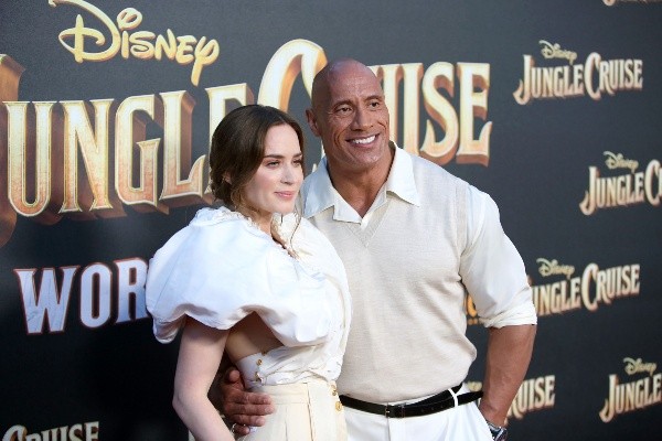 dwayne johnson the rock emily blunt jungle cruise disney avant premiere