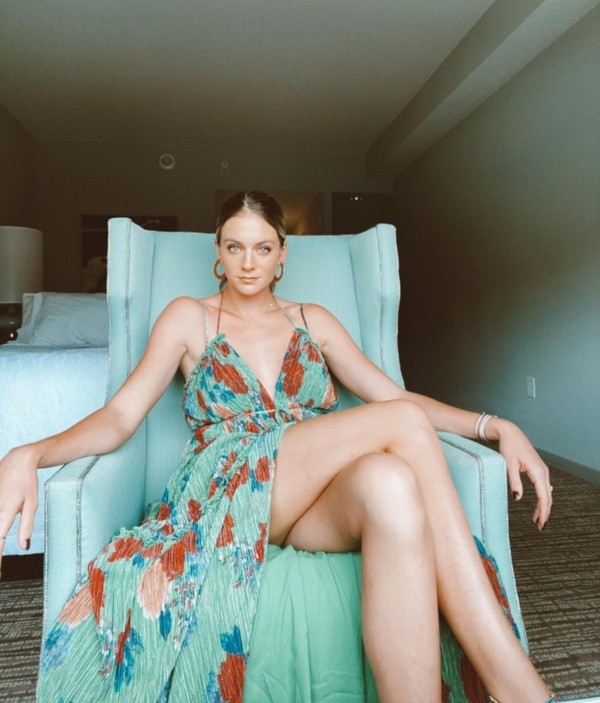 Carlos Ortiz está en pareja con Haley Ortiz (@thehaleyortiz)