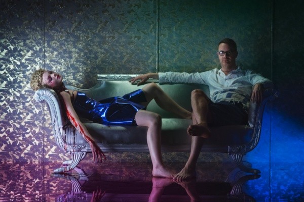 the neon demon elle fanning nicolas winding refn the neon demon elle fanning nicolas winding refn