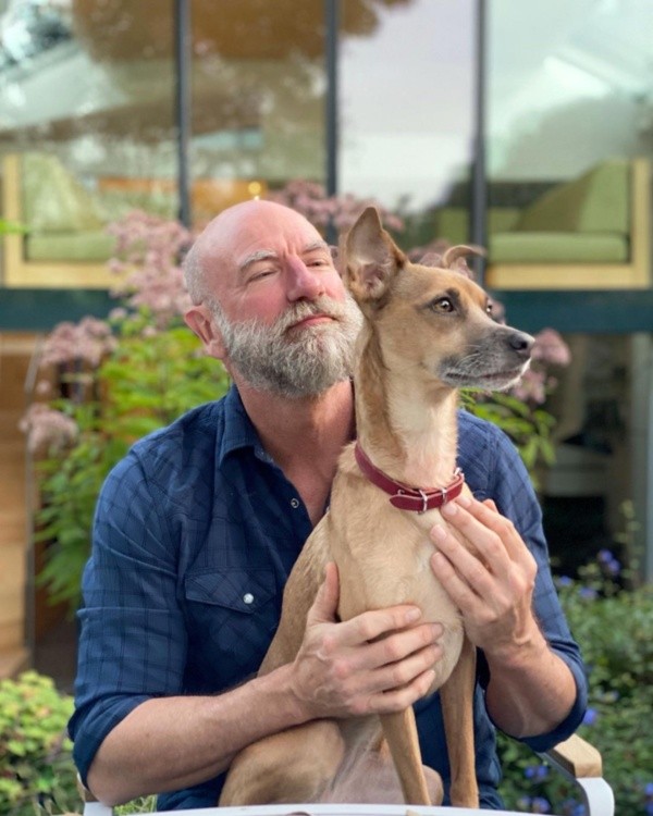 La foto con la que Graham McTavish enterneció las redes. 
