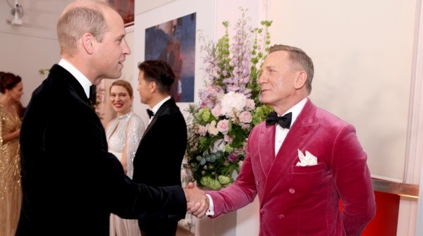 Daniel Craig y el Príncipe William. Foto: (Getty)