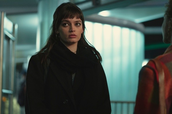 Emma Mackey es Maeve Wiley. Foto: (Netflix)