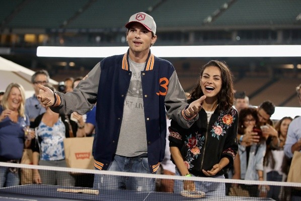 ashton kutcher mila kunis