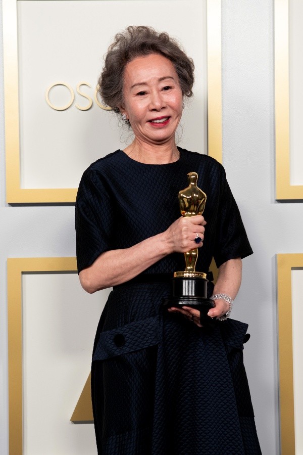 Yuh-Jung Youn minari.jpg