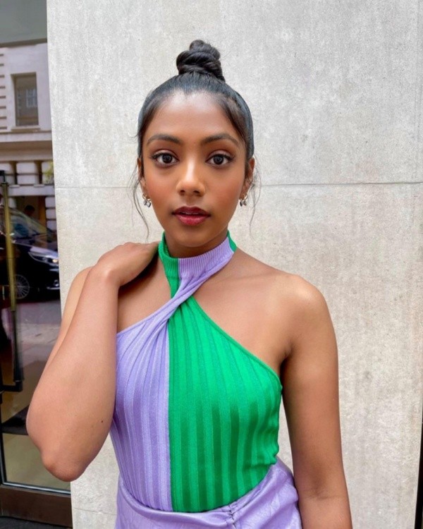 Charithra Chandran. Foto: (@charithra17)