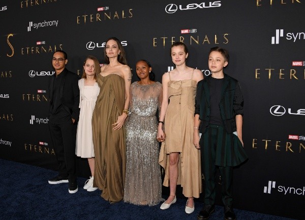 Angelina Jolie en la Avant Premiere de Eternals. Foto: (Getty)