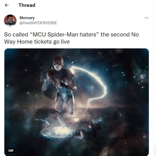 Foto: @theeSNYDERVERSE