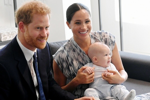 Harry y Meghan con Archie. Foto: (Getty)