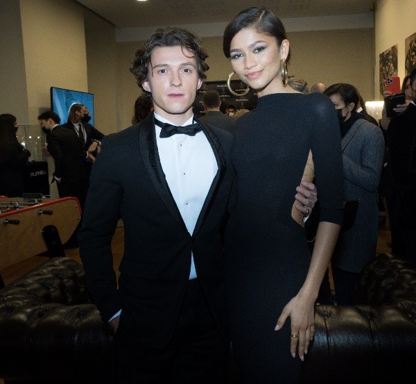 Tom Holland y Zendaya en la entrega del Balón de Oro 2021. Foto: (Sony)