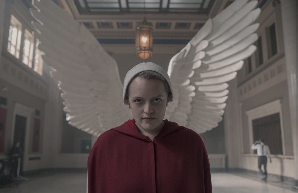 elisabeth moss the handmaid's tale