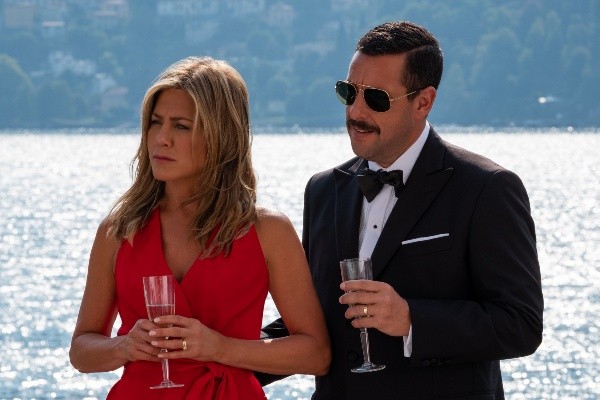 Jennifer Aniston y Adam Sandler. Foto: (Netflix)