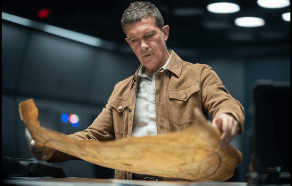Antonio Banderas es Moncada. Fuente: (IMBD)