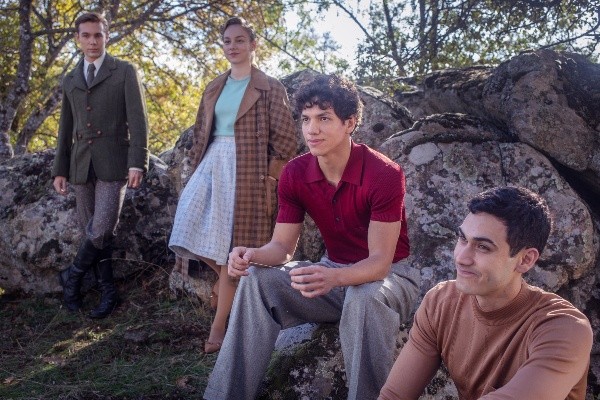 Los protagonistas que Alguien tiene que Morir. Foto: (Netflix)