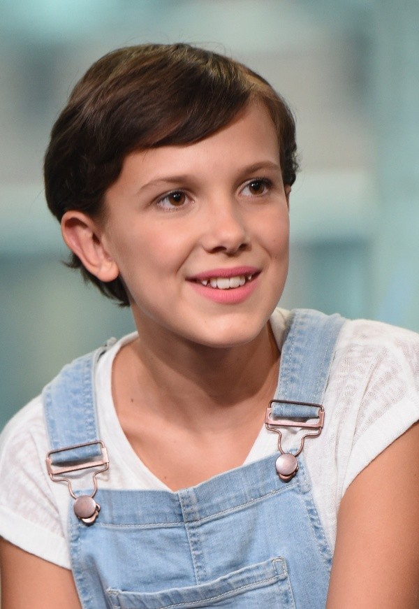Millie Bobby Brown no escucha de un oído. Foto: (Getty)