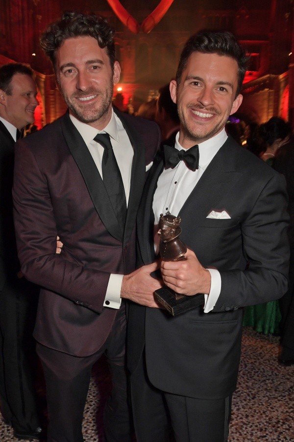 Jonathan Bailey y James Ellis. Foto: (Getty)