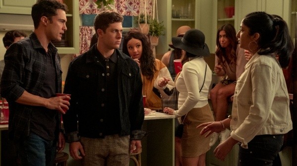 Devi, Paxton y Ben. Foto: (Netflix)