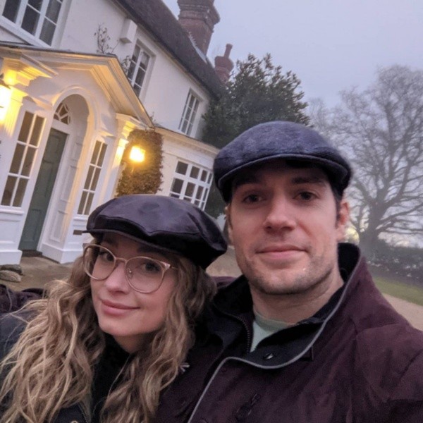 Henry Cavill y Natalie Viscuso. Foto: (@henrycavill).