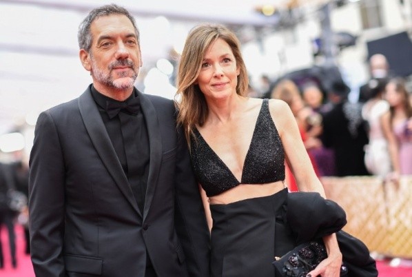 Todd Phillips y Alexandra Kravetz. Foto: IMDb