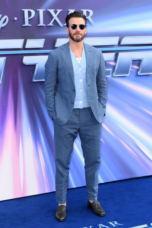 Chris Evans en la premiere de Lighyear (Getty).